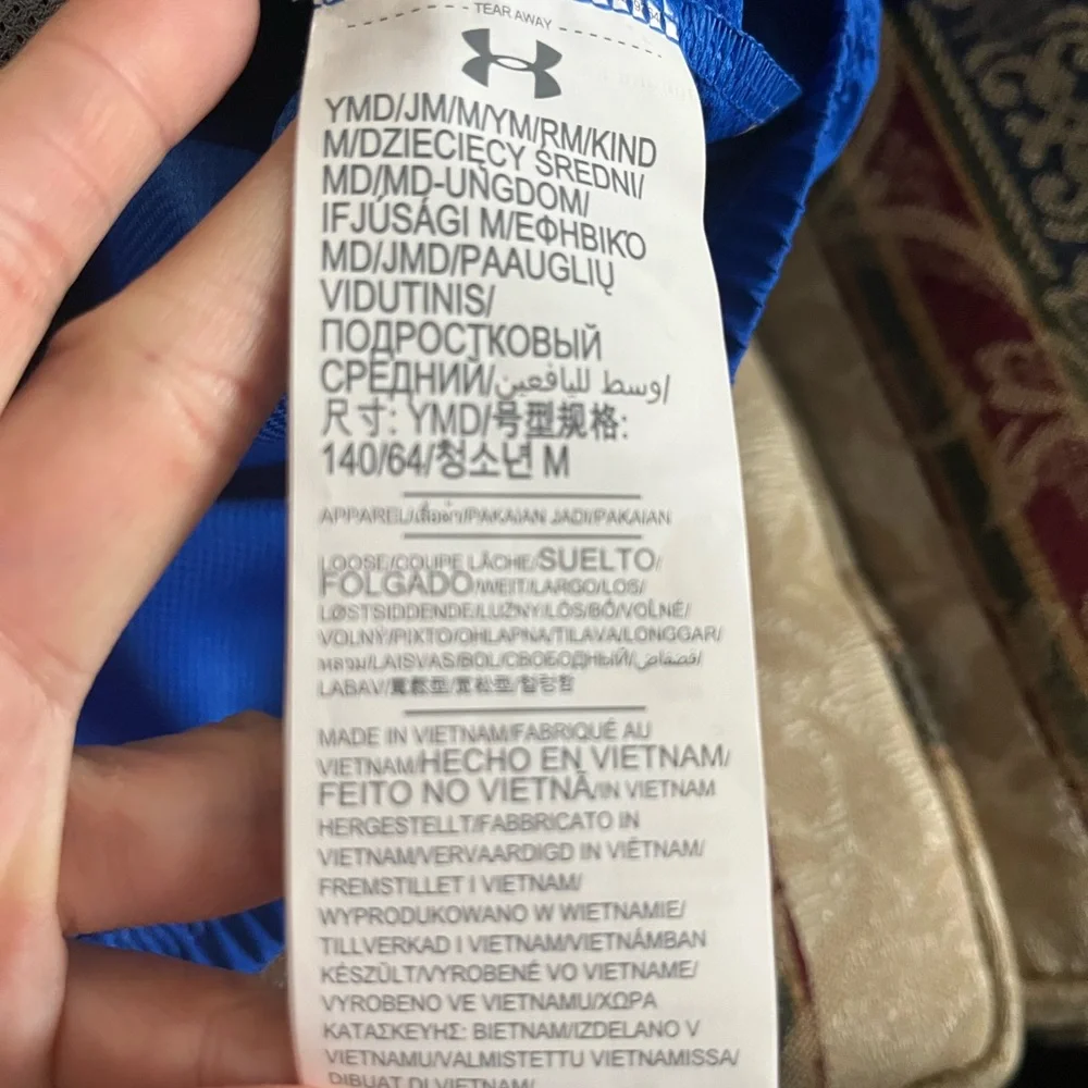 Under Armour boys Windbreaker in blue and gray, half zip with elastic waist - Picture 4 of 16